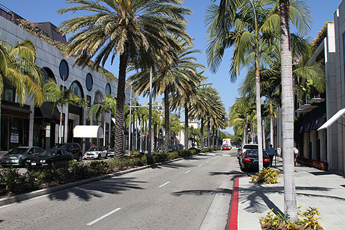 640px-Rodeo_Drive,_Beverly_Hills,_LA,_CA,_jjron_21.03.2012