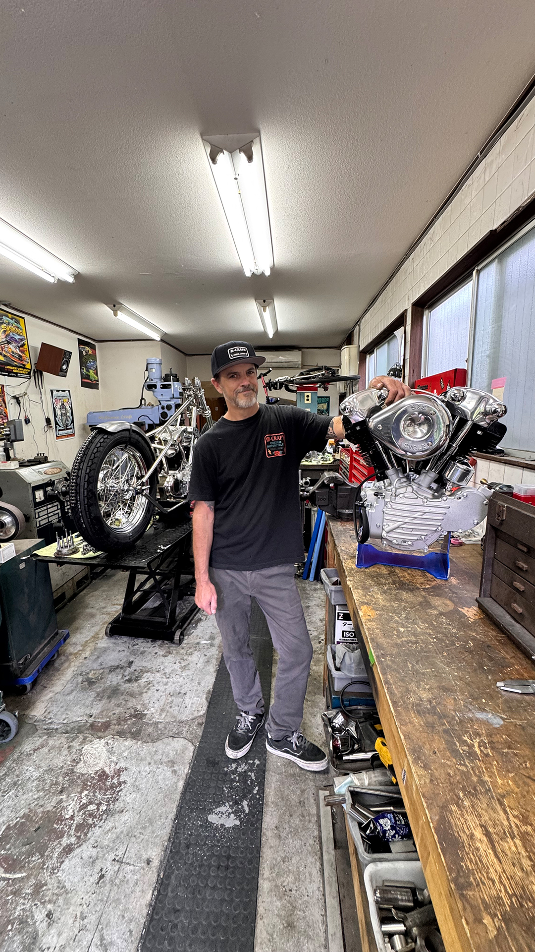 M-CRAFTのRory McShane氏とS&S KN-Seriesエンジン